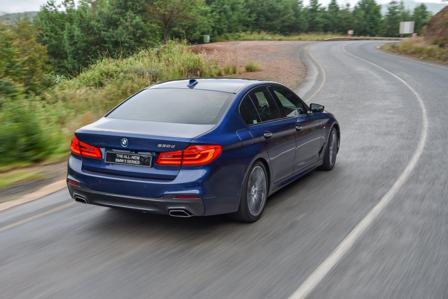  BMW 530d Sedan M Sport 2017 года  (ZA) (фото 22 из 40)